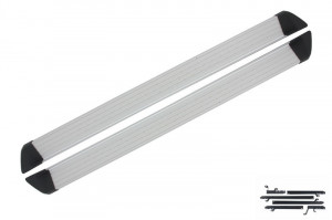 Praguri Trepte laterale compatibil cu Nissan X-Trail II 2007-2012