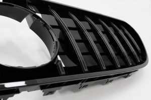 Difuzor Bara Spate cu Ornamente evacuare Negre si Grila Centrala compatibil cu Mercedes S-Class C217 Coupe 2018-2020 S63 Facelift Desing - Img 3