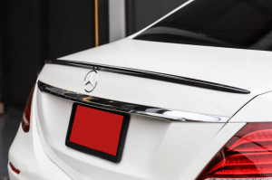 Eleron Portbagaj compatibil cu Mercedes E-Class W213 2016-up Negru Lucios - Img 2