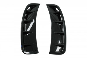 Difuzor cu Grila Aripa Aerisiri Laterale si Ornamente bara fata flapsuri & Capace oglinzi compatibil cu Mercedes A-Class V177 Sedan 2018-> Evacuari Negre - Img 2