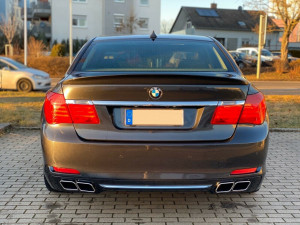 Difuzor Bara Spate si Ornamente Evacuare compatibil cu BMW seria 7 F01 2008-> 760 Design - Img 6