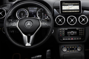 Ornament Volan MERCEDES Clasa B W246 2012-2018