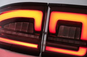 Stopuri LED compatibile cu LAND ROVER DISCOVERY SPORT L550 (2014-2019) Conversie la 2020-up Fumuriu - Img 3