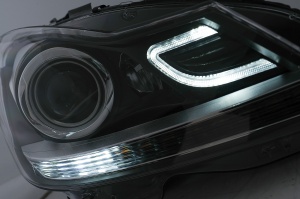 Faruri LED DRL compatibil cu Mercedes C-Class W204 S204 Facelift (2011-2014) Negru Semnal Dinamic - Img 3