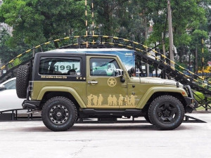Praguri Trepte laterale compatibil cu JEEP Wrangler Rubicon JK 2 Usi 2007-2017 - Img 6