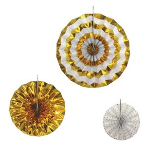 Decoratiune Suspendabila Evantaie Aurii cu Dungi Buline - 3buc