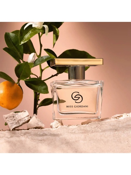 Apă de parfum Miss Giordani Oriflame, 50 ml