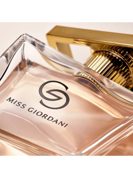 Apă de parfum Miss Giordani Oriflame, 50 ml