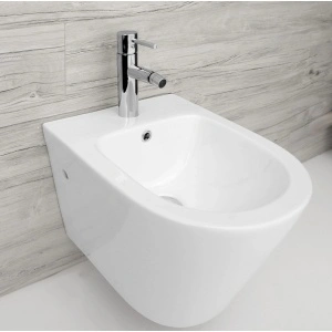 Baterie bideu Rea Tess crom lucios cu aerator mobil montată pe ceramică
