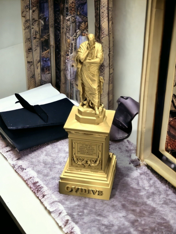 Statuia lui Ovidius
