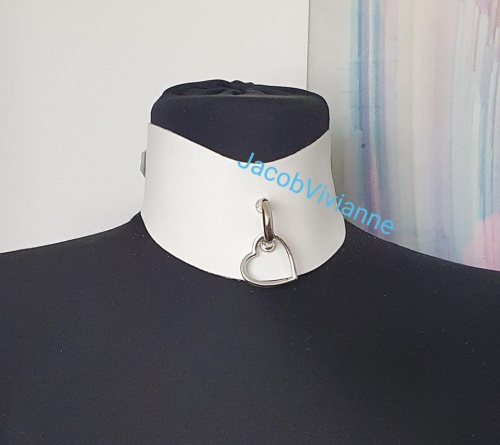 Choker lat piele naturala cu inima