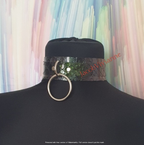 Choker sarpe cu reflexii