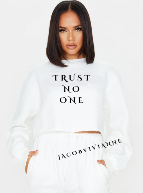 Hanorac scurt Trust no one