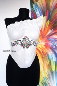 Corset plastic alb finisaj mat accesorizat