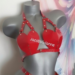 Sutien inima piele naturala
