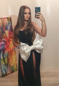 Brosa funda din satin