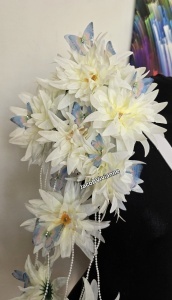 Accesoriu pentru Umeri cu flori si fluturi