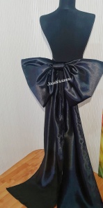 Brosa funda mare din satin talie cu trena detasabila - Img 2