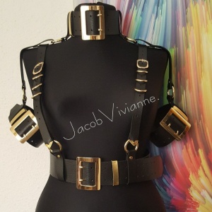 Ham bust accesorizat piele naturala