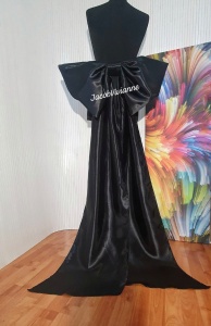 Brosa funda mare din satin talie cu trena detasabila - Img 3