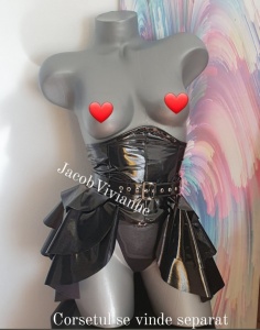 Fusta latex - Img 1