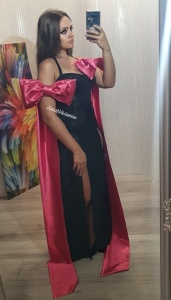Accesorii funde din satin pentru maini roz