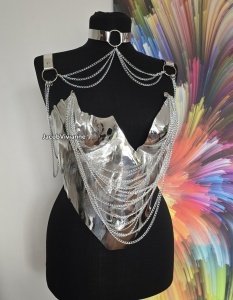 Ham pentru Umeri cu Lanțuri Argintii – Accesoriu Statement pentru Corsete plastic