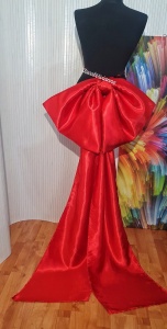 Capa/brosa funda mare rosie din satin talie cu trena detasabila - Img 6