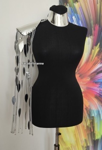 Epolete decorative cu lanțuri și elemente oglindă pentru corsete