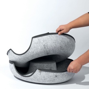 M-PETS 20303399 Lezaljka Za Macke Donut Tunnel Bed S - 51 x 51 x 20 cm - Img 3