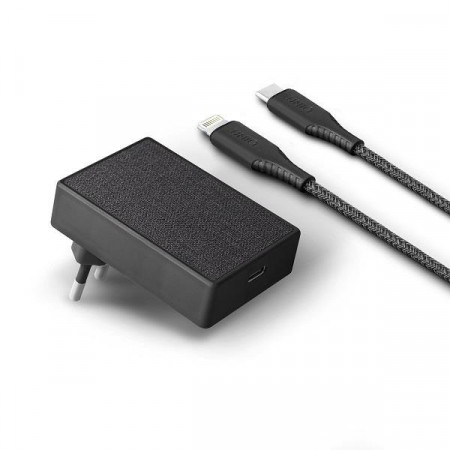 Зарядно за стена UNIQ Votre Slim 18W USB Type C PD MFI + кабел USB Type C към Lightning черно