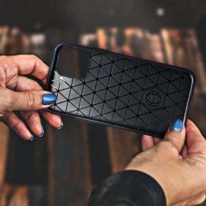 Силиконов гръб FORCELL Carbon - iPhone 13 mini черен - Img 7