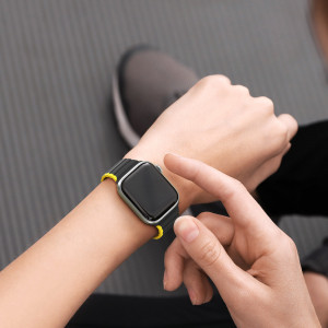 Магнитна каишка Dux Ducis LD - Apple Watch 41mm Series 9 / 41mm Series 8 / 41mm Series 7 / 40mm Series 6 / 40mm SE / 40mm Series 5 / 40mm Series 4 / 38mm Series 3 / 38mm Series 2 / 38mm (1st gen) черна / жълта - Img 7