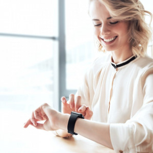 Силиконова каишка Baseus Slip-Thru - Apple Watch 40mm SE / 40mm Series 6 / 40mm Series 5 / 40mm Series 4 / 38mm Series 3 (LBWSE-01) черен - Img 9
