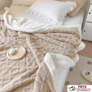 Patura dubla cocolino tip tricotaj, cu model in relief, blanita ecologica, Family Design, PBT8, 200X230 cm, 3 kg
