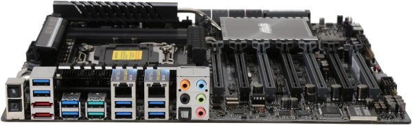 Placa de baza ASUS X99-E WS/USB 3.1, socket 2011-V3 - Img 3