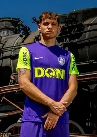 Tricou oficial CFR Cluj - Nike violet+ galben neon - 2025-2026 + emblema oficiala de Superliga - Img 6