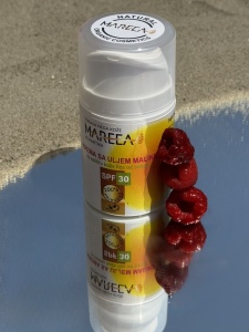PRIRODNA KREMA SA ULJEM MALINE