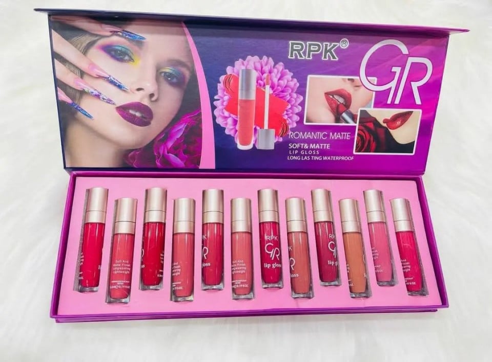 Set 12 rujuri de buze rezistente, RPK Romantic Matte, 01