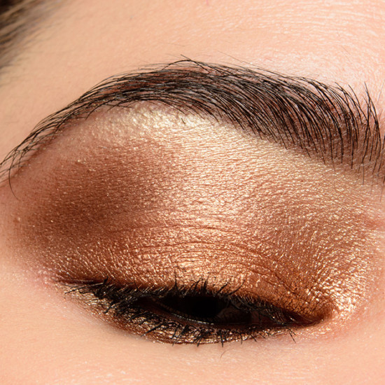 Creion de ochi dermatograf Chanel Le stylo Waterproof, Nuanta 943 Brun Agape Creion de ochi dermatograf Chanel Le stylo Waterproof, Nuanta 943 Brun Agape