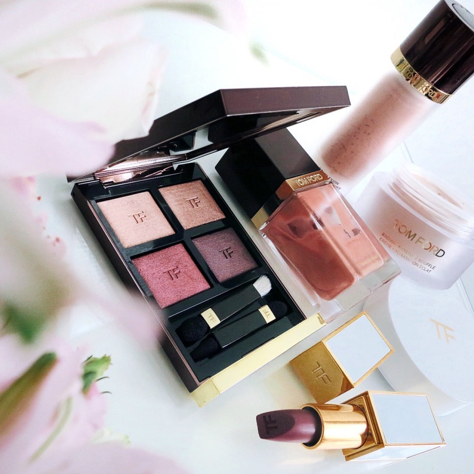 Trusa 4 farduri Tom Ford Eye Color Quad Nuanta 04 Honeymoon Tom Ford