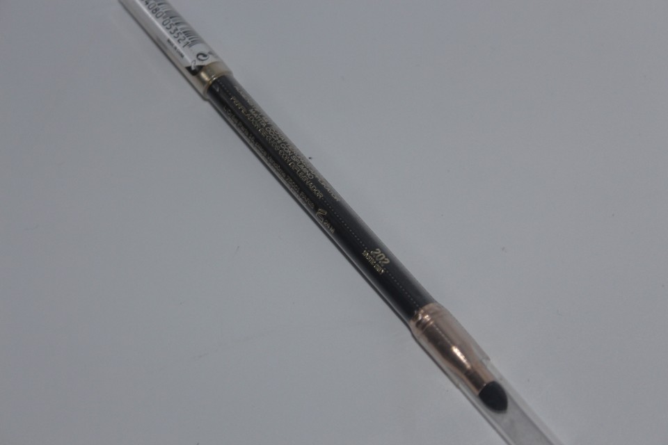 Creion de ochi + pensula burete estompare culoare Loreal Color Riche Le Smoky Nuanta 202 Mystic Grey