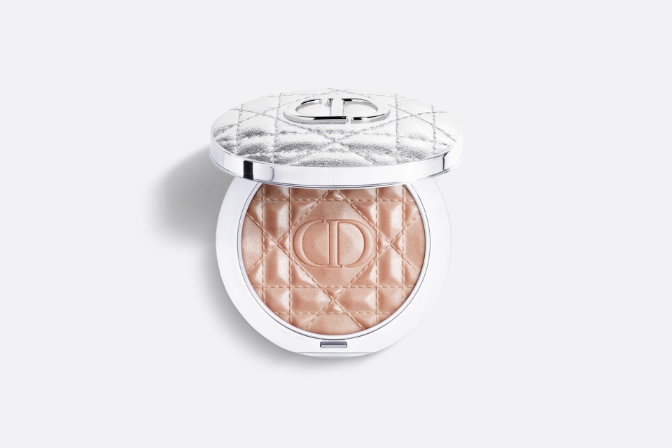 Dior Pudra iluminatoare, Forever Glow…