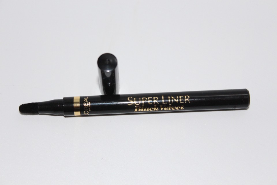 Tus De Ochi L\'oreal Super Liner Black Velvet - Extra Black - 2 | YEO