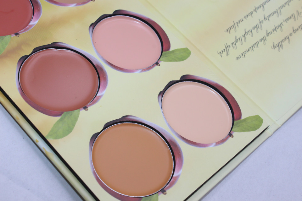 Paleta Contur Kiss Beauty Highlight Contour #1 - 4 | YEO