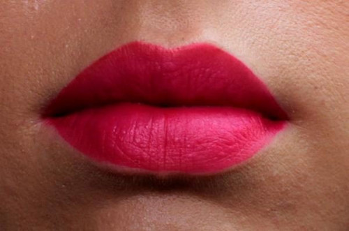 Luciu de buze Loreal Glam Matte, Nuanta 510 Cherry Crop - Img 3