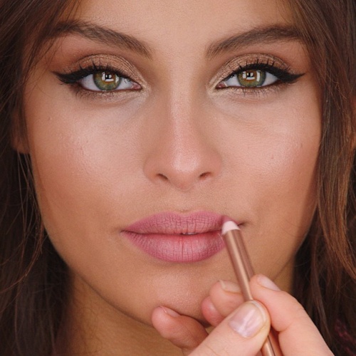 Creion contur buze Charlotte Tilbury Lip Cheat Nuanta Pillow Talk - Img 5