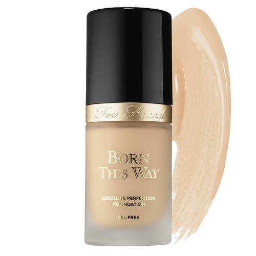 Fond de ten Too Faced Born This Way Nuanta Porcelain