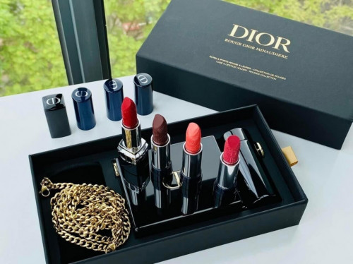 Set 4 Ruj de buze, Dior, Rouge Dior Minaudiere, Limited Edition Clutch & Lipstick Set, Geanta inclusa