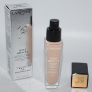 Fond de ten hidratant luminos Lancome Teint Miracle, 010 Beige Porcelaine, 30 ml